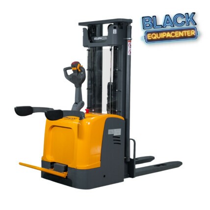 Empilhadeira Elétrica Patolada 5,6m com plataforma operador embarcado